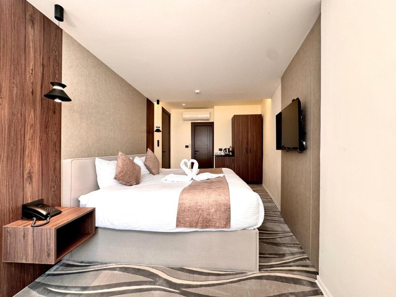 New Merryland Hotel アンマン エクステリア 写真